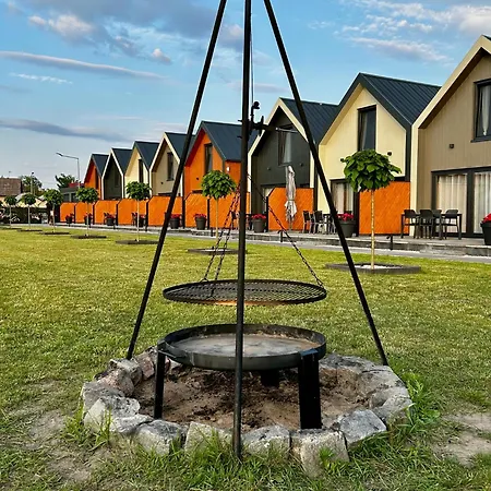 홀리데이파크 Nad Zalewem Kamienskim Dobre Wiatry 카미엔 포모르스키